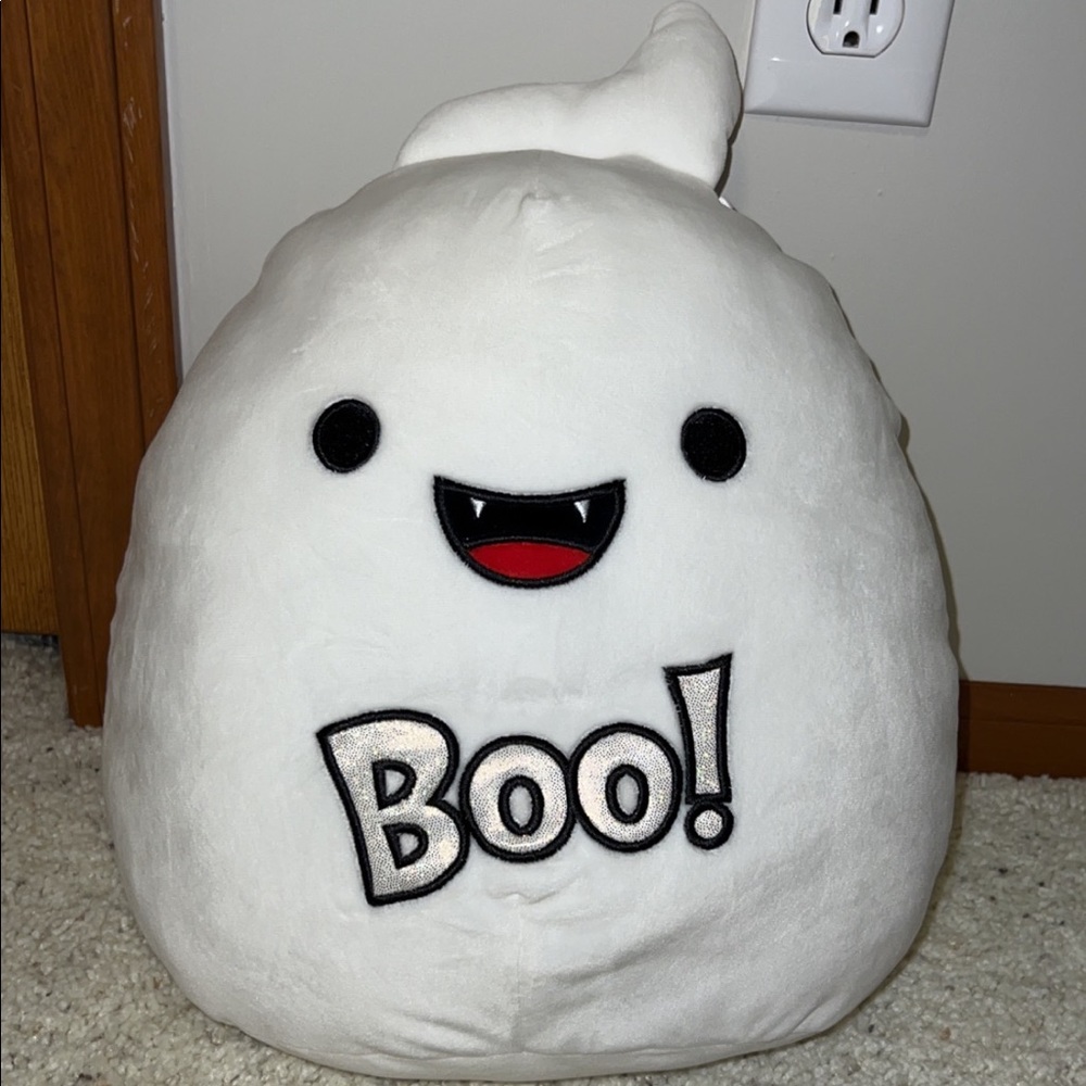 Grace the Ghost Squishmallow